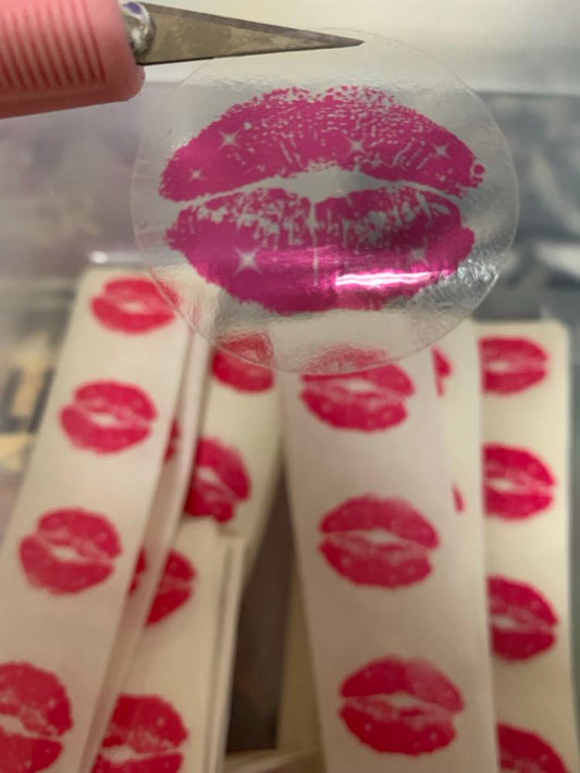 1.5" clear kiss print stickers pack of 50